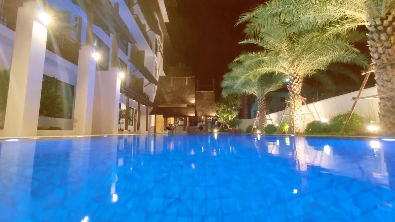 Hotel Pleasant Chiangmai Chiang Mai Esterno foto