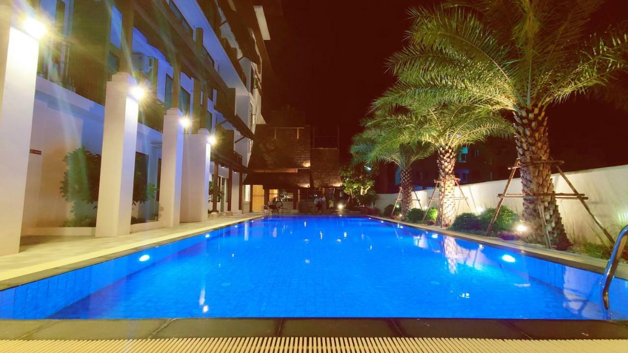 Hotel Pleasant Chiangmai Chiang Mai Esterno foto